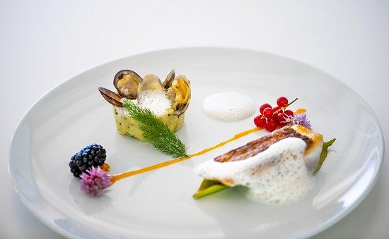 Su Tea Rooftop Restaurant